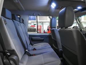 Toyota Land Cruiser 76 2.8GD-6 station wagon LX manual - Image 15