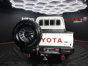 Toyota Land Cruiser 79 2.8GD-6 double cab - Image 1