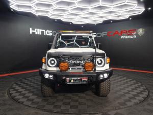 Toyota Land Cruiser 79 2.8GD-6 double cab - Image 2