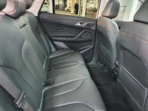 MG HS 2.0T Luxury - Image 15