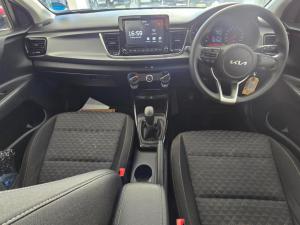 Kia Rio hatch 1.4 LS - Image 12