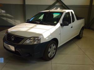 Nissan NP200 1.6i safety pack (aircon) - Image 2