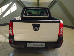 Nissan NP200 1.6i safety pack (aircon) - Image 5