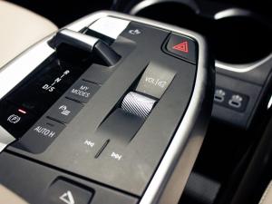 BMW X1 xDrive30e M Sport - Image 13