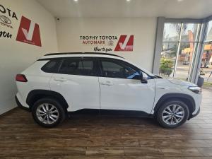 Toyota Corolla Cross 1.8 Hybrid XS - Image 3