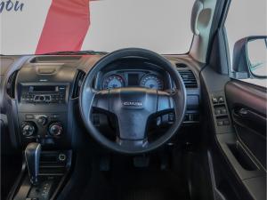 Isuzu D-Max 250 double cab Hi-Ride auto - Image 8