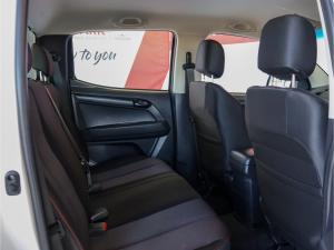Isuzu D-Max 250 double cab Hi-Ride auto - Image 12