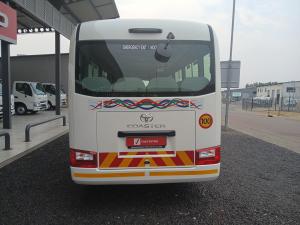 Toyota Coaster 4.0D 23 Seater B/S - Image 5