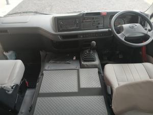Toyota Coaster 4.0D 23 Seater B/S - Image 6