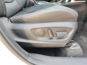 Toyota Corolla Cross 1.8 XR - Image 21
