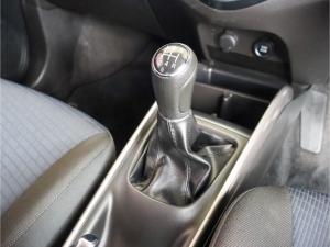 Toyota Starlet 1.4 XR - Image 9