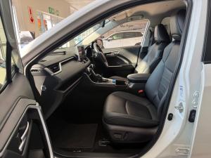 Toyota RAV4 2.5 Hybrid VX E-Four - Image 7