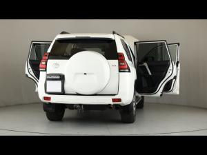 Toyota Land Cruiser Prado 2.8GD VX - Image 9