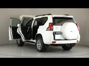 Toyota Land Cruiser Prado 2.8GD VX - Image 10