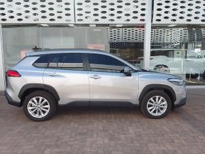 Toyota Corolla Cross 1.8 HEV XS - Image 3