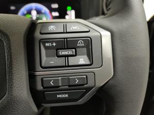 Toyota Land Cruiser Prado 2.8GD TX - Image 10