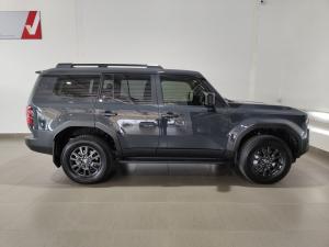 Toyota Land Cruiser Prado 2.8GD TX - Image 3