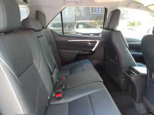 Toyota Fortuner 2.4GD-6 4x4 - Image 11