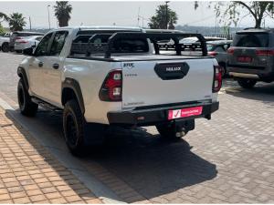 Toyota Hilux 2.8GD-6 double cab 4x4 Legend auto - Image 17