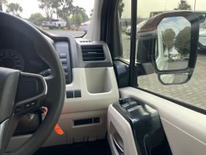 Toyota Quantum 2.8 LWB bus 11-seater GL - Image 10