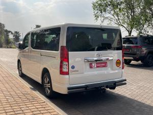 Toyota Quantum 2.8 LWB bus 11-seater GL - Image 16