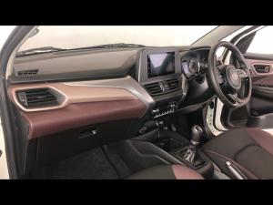 Toyota Starlet Cross 1.5 XS manual - Image 7