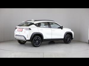 Toyota Starlet Cross 1.5 XS manual - Image 2