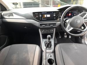Volkswagen Polo hatch 1.0TSI Life manual - Image 6
