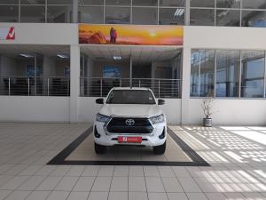 Toyota Hilux 2.4GD-6 single cab 4x4 Raider manual - Image 4