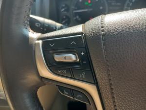 Toyota Land Cruiser 200 4.5D-4D V8 VX-R - Image 27