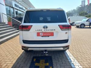 Toyota Land Cruiser 300 3.5T GR-Sport - Image 6