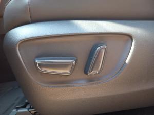 Toyota Land Cruiser 300 3.5T GR-Sport - Image 16