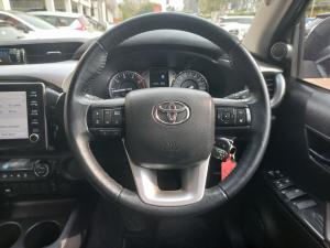 Toyota Hilux 2.8GD-6 double cab Raider auto - Image 8