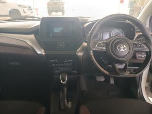 Toyota Starlet Cross 1.5Xs automatic - Image 6
