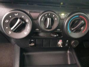 Toyota Hilux 2.4 GD-6 RB Raider automaticD/C - Image 18