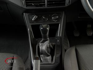 Volkswagen Polo 1.0 TSI - Image 18