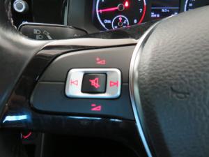 Volkswagen Polo 1.0 TSI Comfortline DSG - Image 17