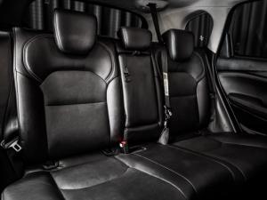 Suzuki Grand Vitara 1.5 Hybrid GLX AllGrip - Image 11