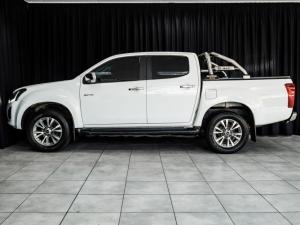 Isuzu D-Max 300 3.0TD double cab LX auto - Image 6