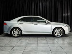 Honda Accord 2.4 Exclusive auto - Image 3