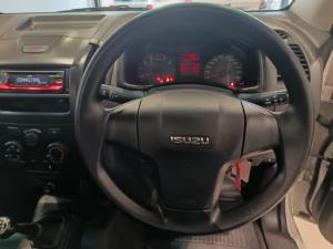 Isuzu D-Max Gen 6 250c single cab Fleetside - Image 13