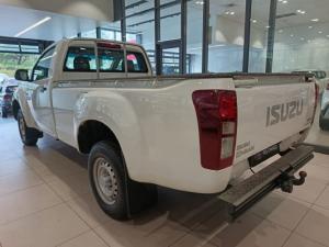 Isuzu D-Max Gen 6 250c single cab Fleetside - Image 3