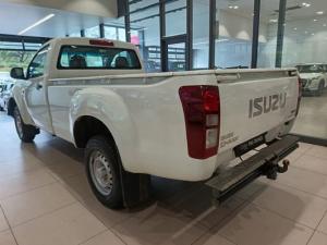 Isuzu D-Max Gen 6 250c single cab Fleetside - Image 3