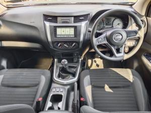 Nissan Navara 2.5DDTi double cab SE Plus manual - Image 7
