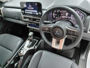 Mitsubishi Triton 2.4DI-D double cab Xtreme 4x4 - Image 17
