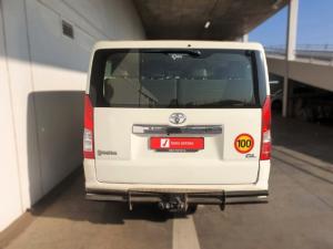 Toyota Quantum 2.8 LWB bus 11-seater GL - Image 5