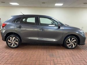 Toyota Starlet 1.5 XS auto - Image 5