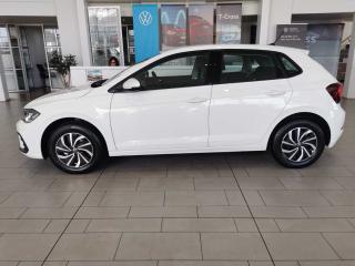 Volkswagen Polo hatch 1.0TSI Life manual
