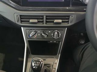 Volkswagen Polo hatch 1.0TSI Life manual