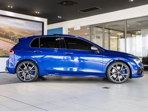 Volkswagen Golf R - Image 8